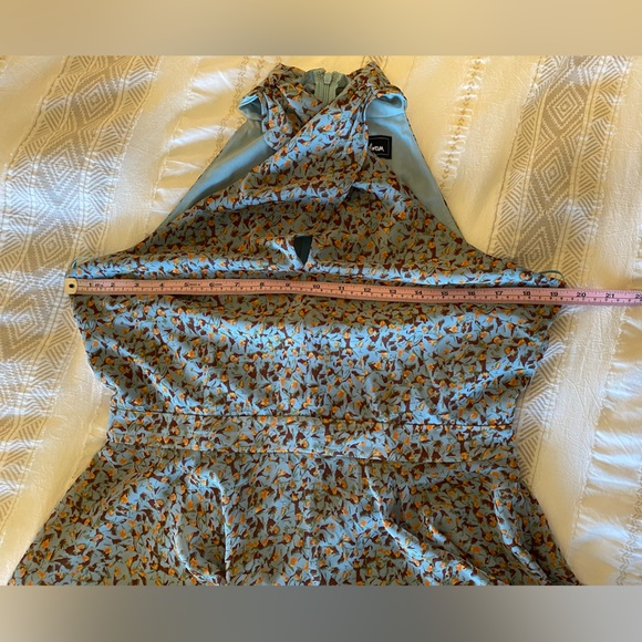 Sam Edelman | Printed Tiered Midi Dress in Dusty Blue - Picture 8 of 9